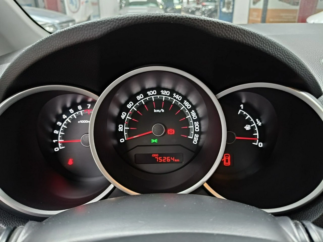 Kia Venga - Zdjęcie 18