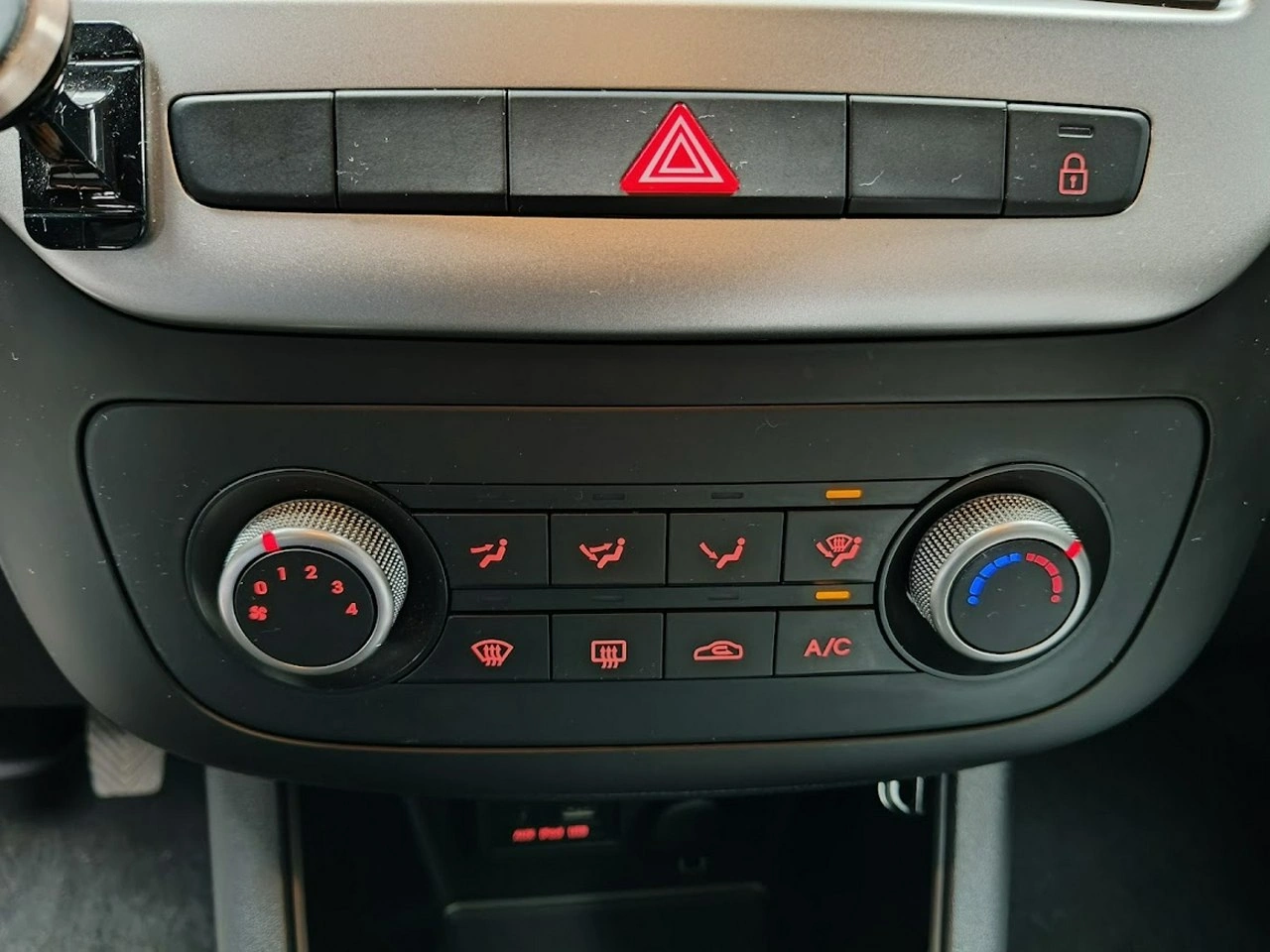 Kia Venga - Zdjęcie 23