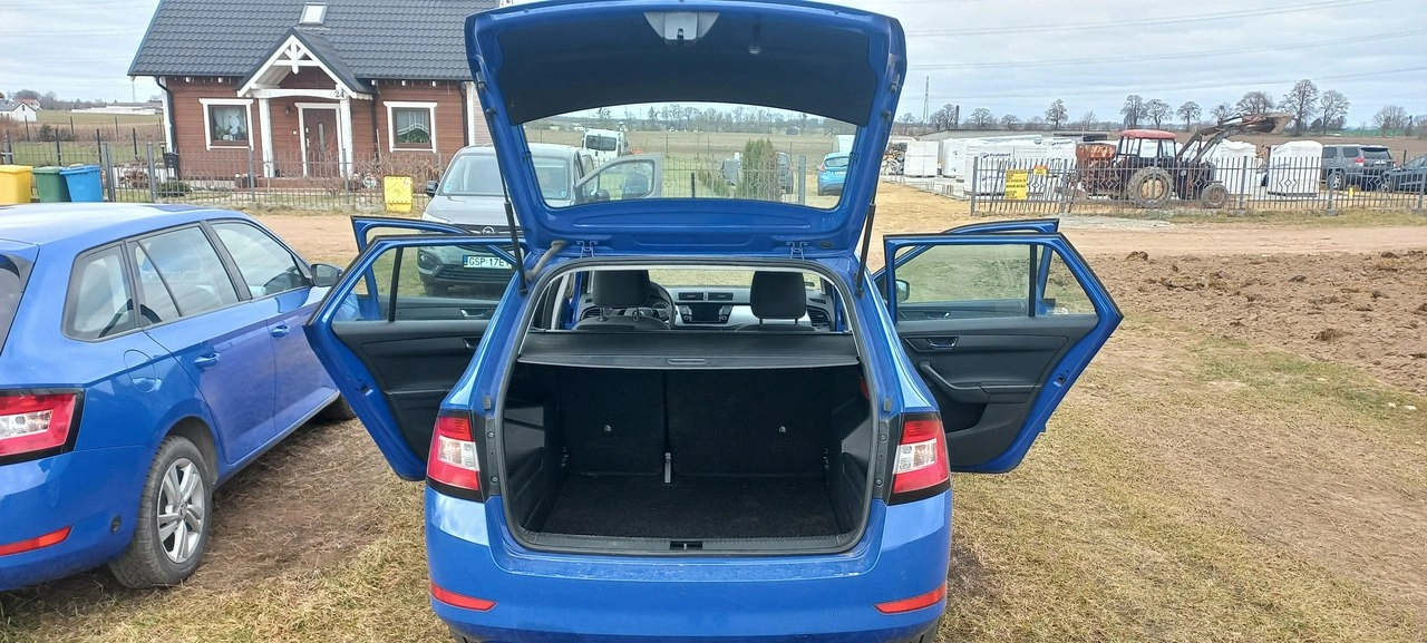 Skoda Fabia - Zdjęcie 10