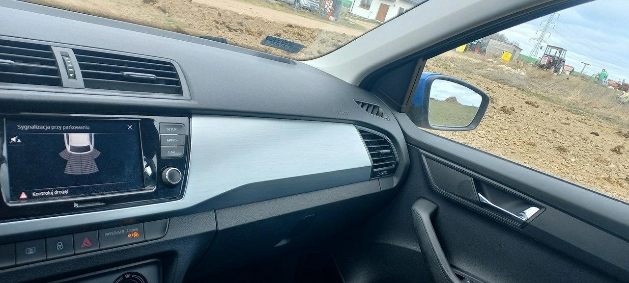 Skoda Fabia - Zdjęcie 3