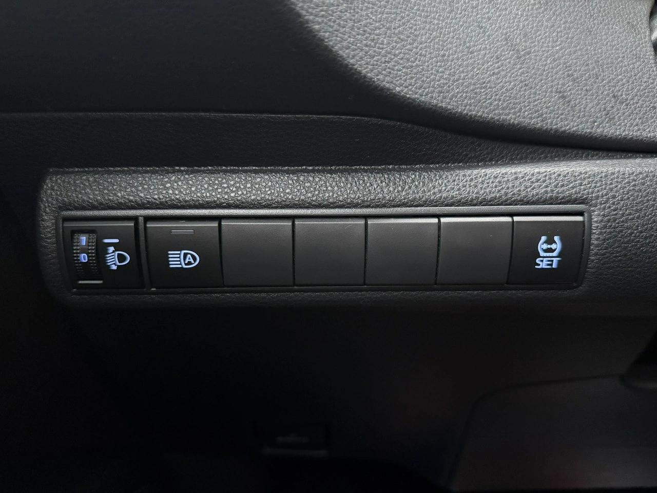 Toyota Corolla - Zdjęcie 17