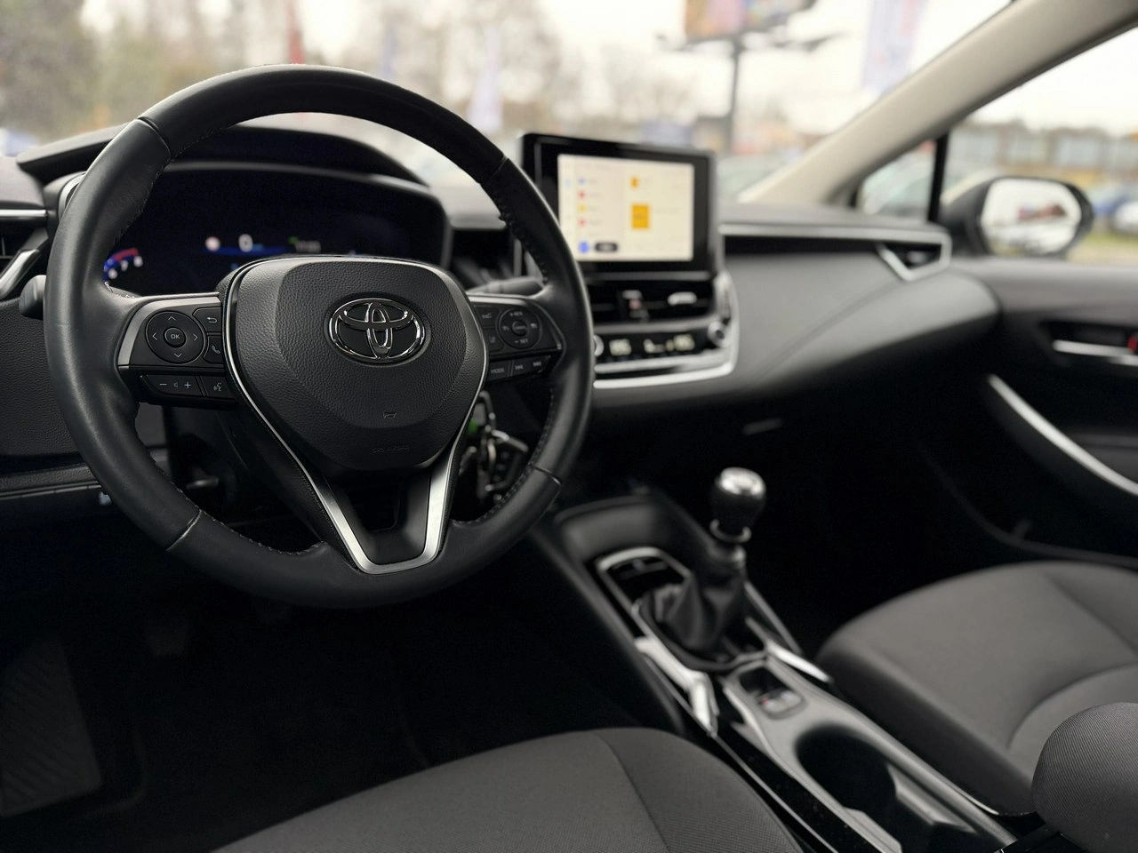 Toyota Corolla - Zdjęcie 12