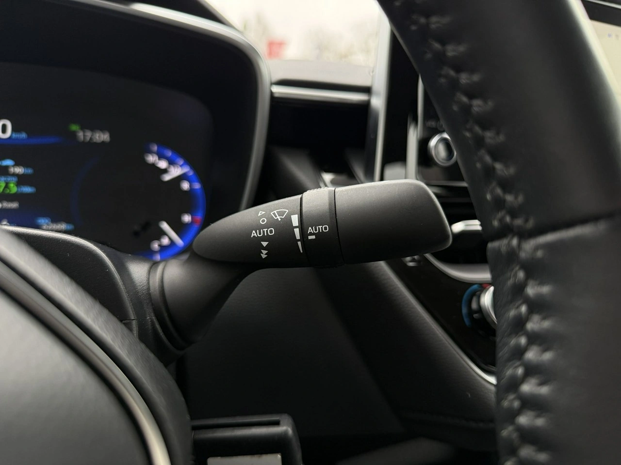 Toyota Corolla - Zdjęcie 16