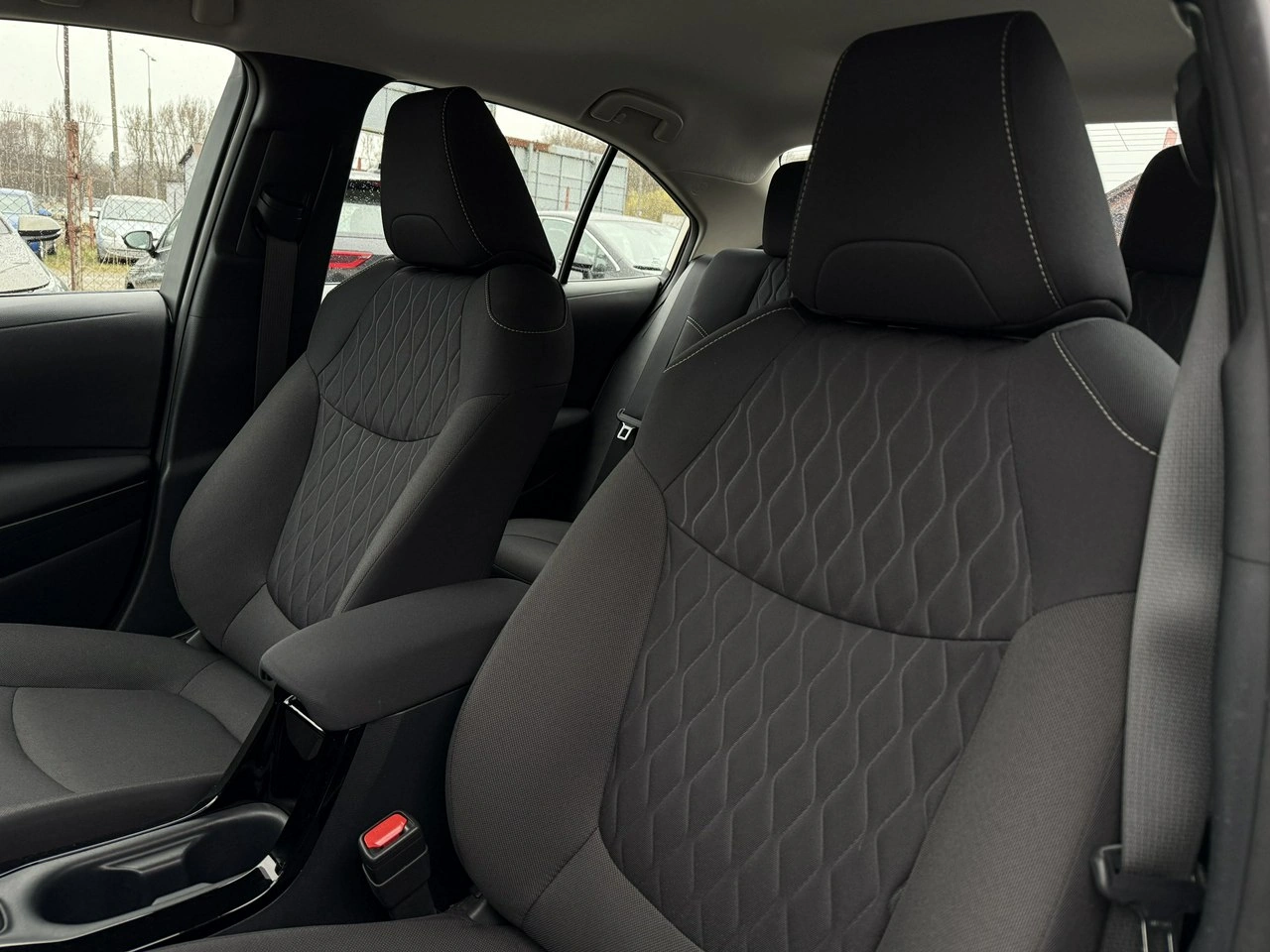 Toyota Corolla - Zdjęcie 7