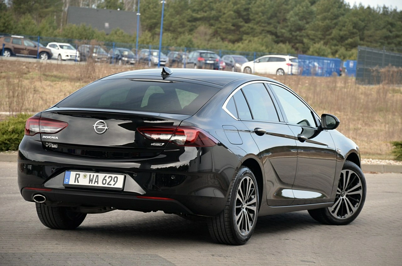 Opel Insignia - Zdjęcie 9