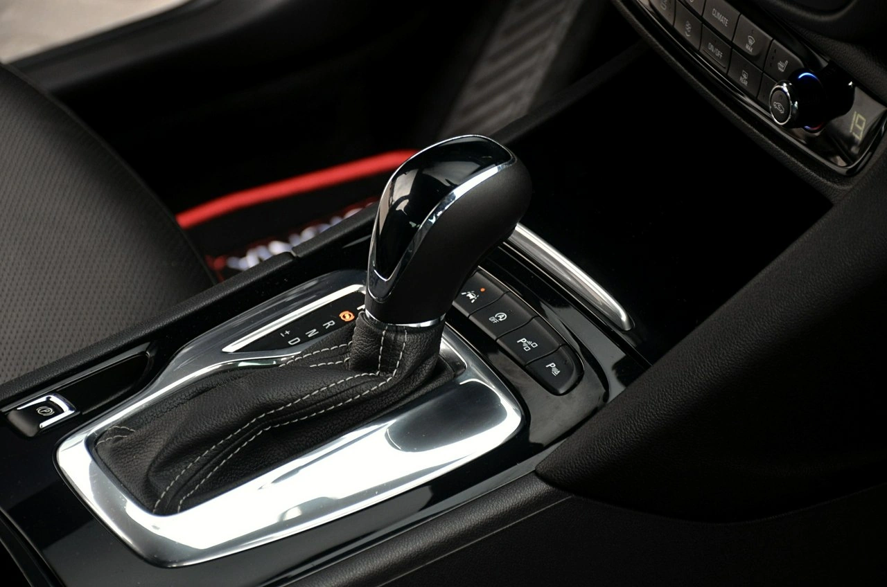 Opel Insignia - Zdjęcie 23