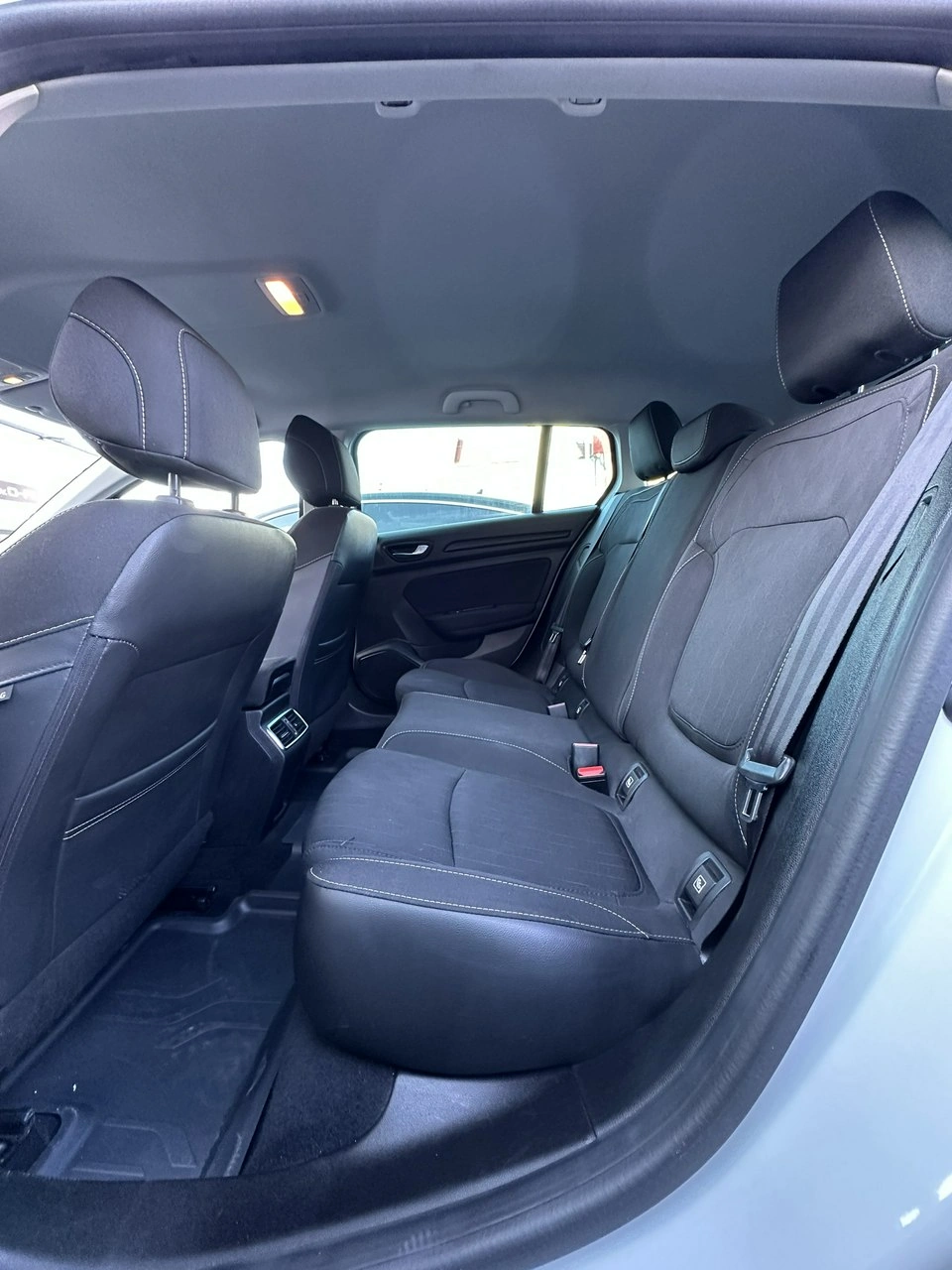 Renault Megane - Zdjęcie 40