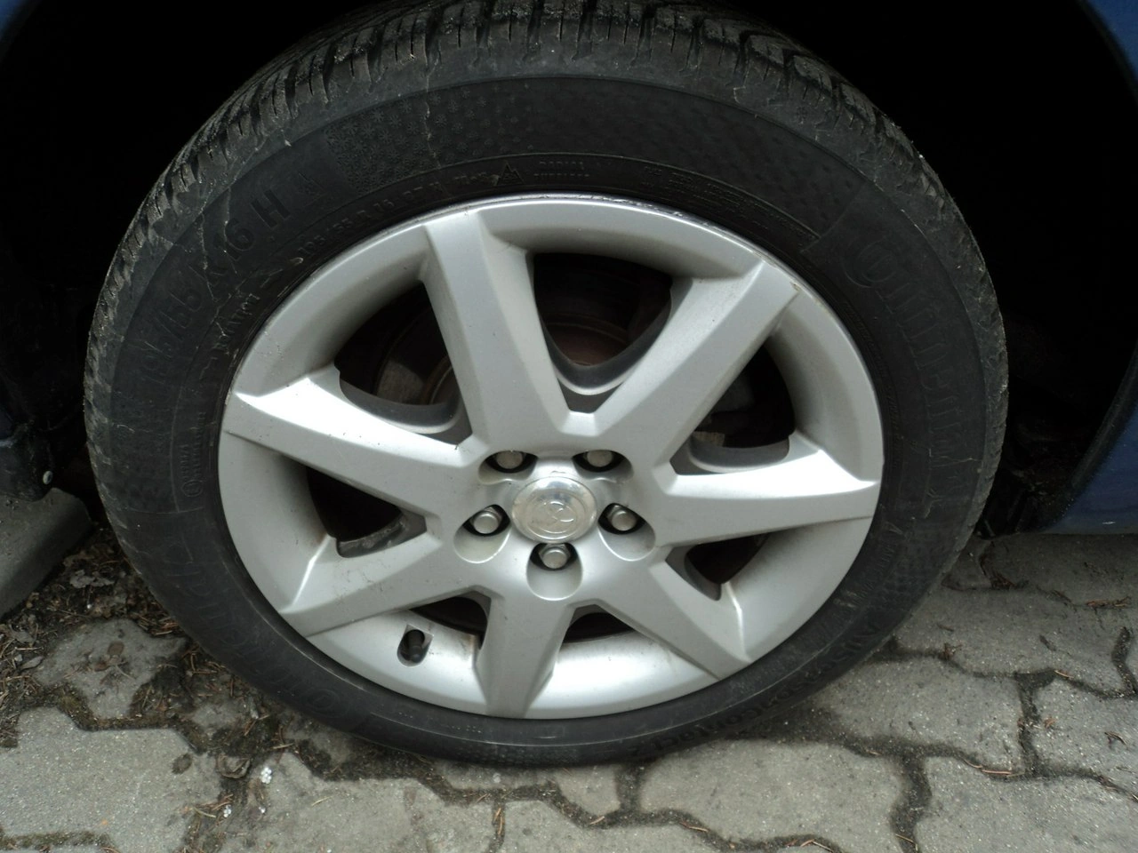 Toyota Prius+ - Zdjęcie 16