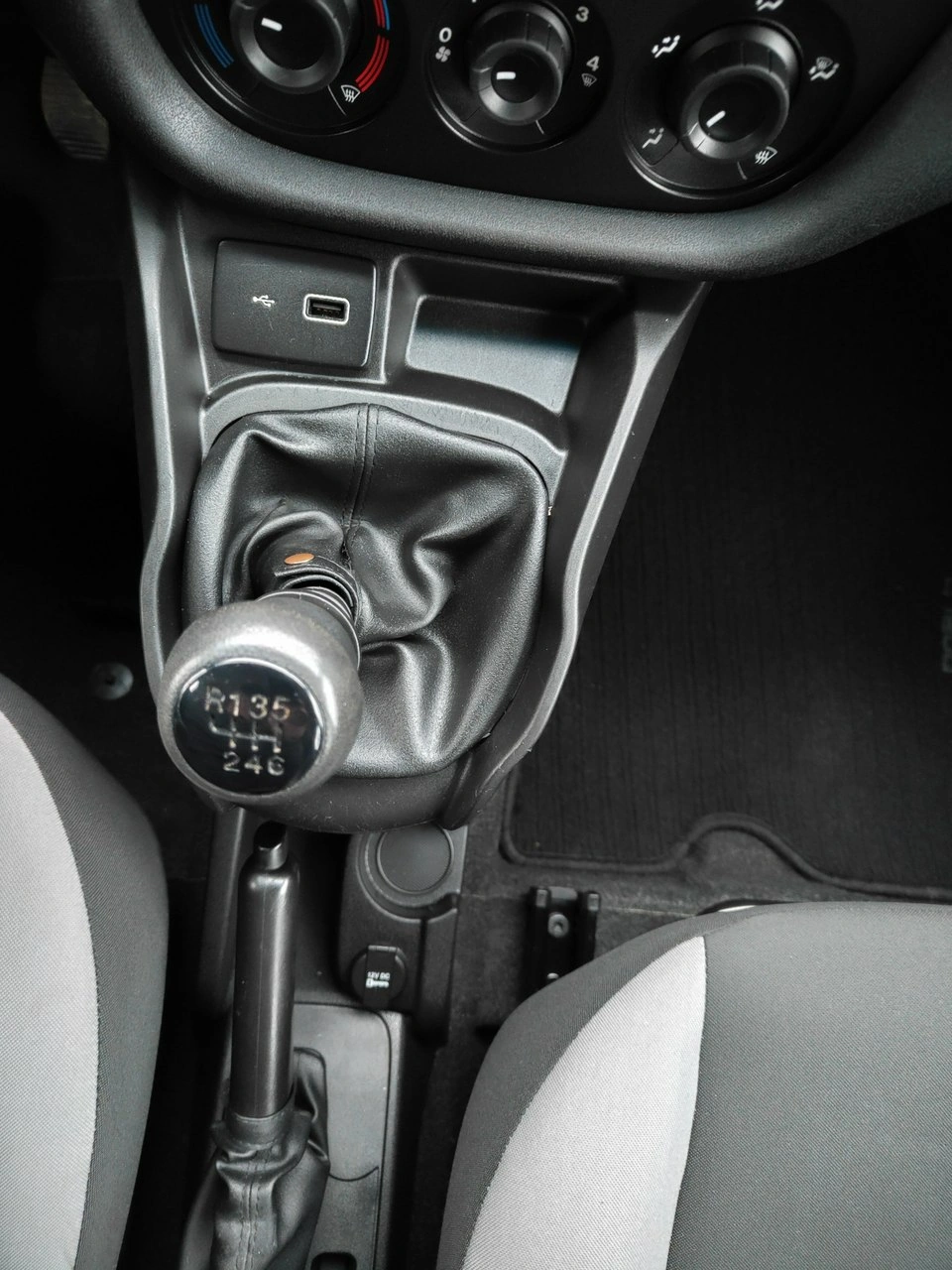 Fiat Doblo - Zdjęcie 13