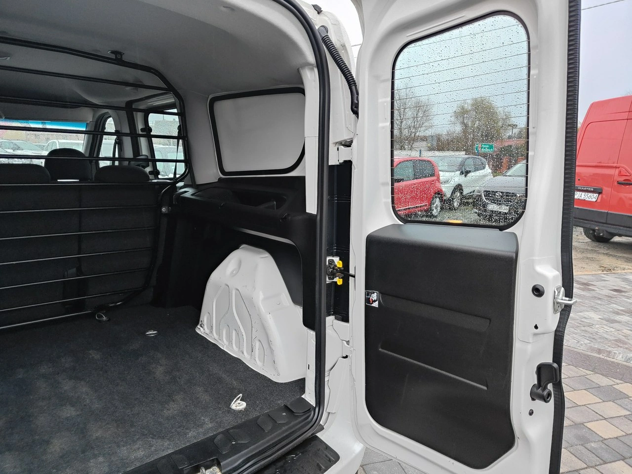 Fiat Doblo - Zdjęcie 23
