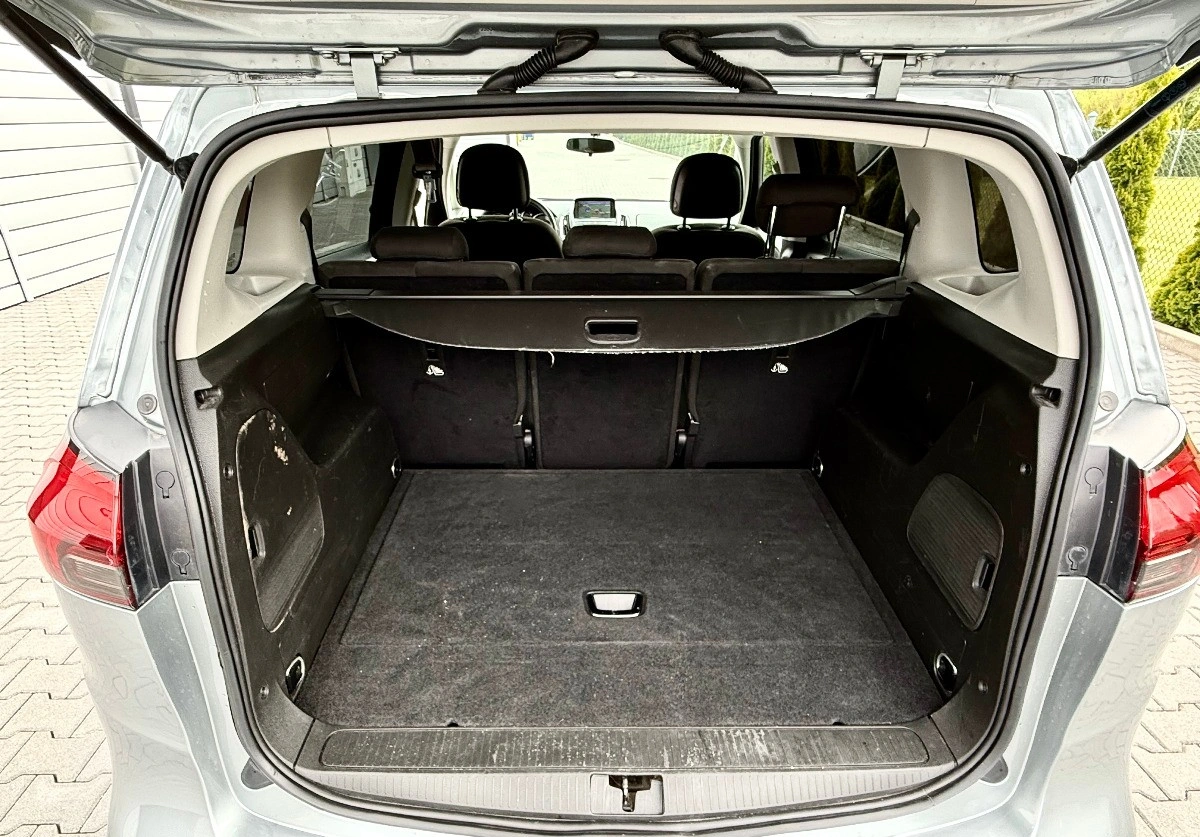 Opel Zafira - Zdjęcie 15