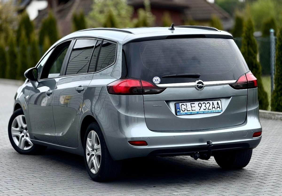 Opel Zafira - Zdjęcie 4