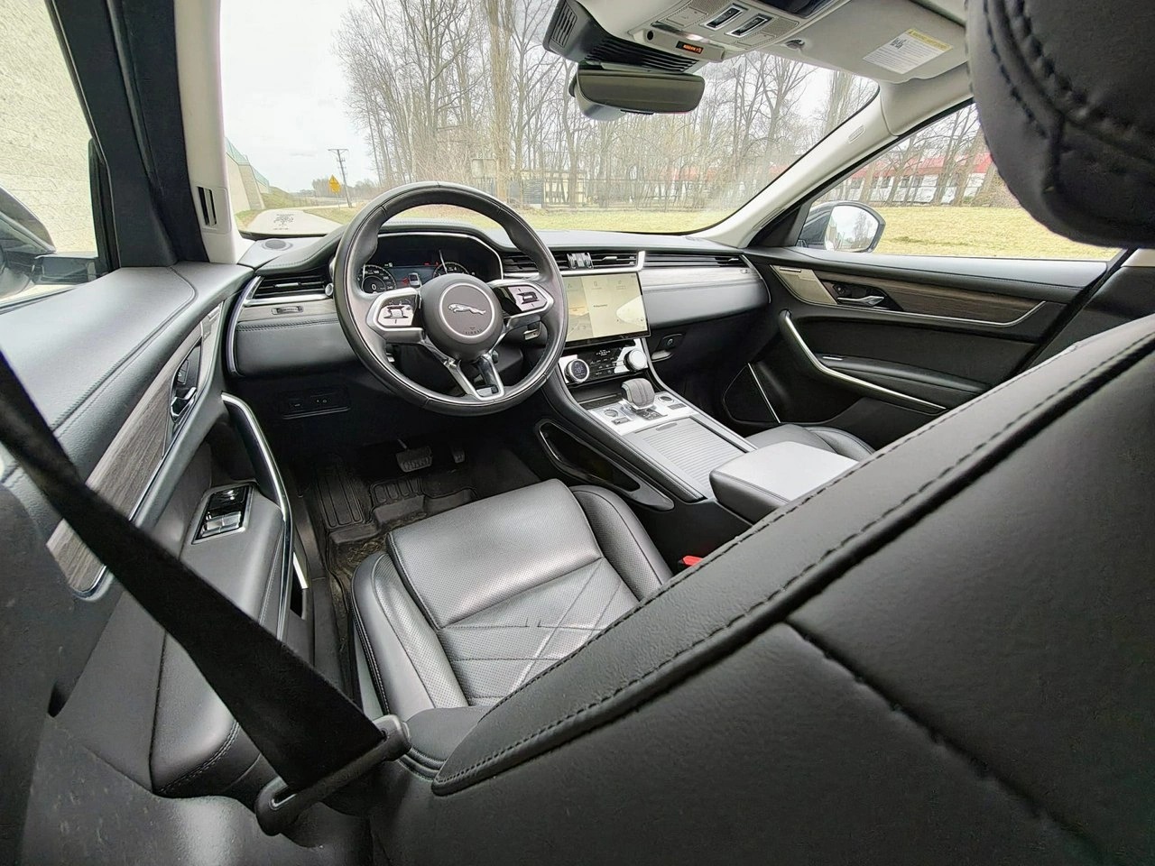 Jaguar F-Pace - Zdjęcie 10