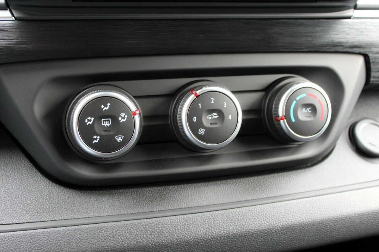 Renault Trafic - Zdjęcie 16