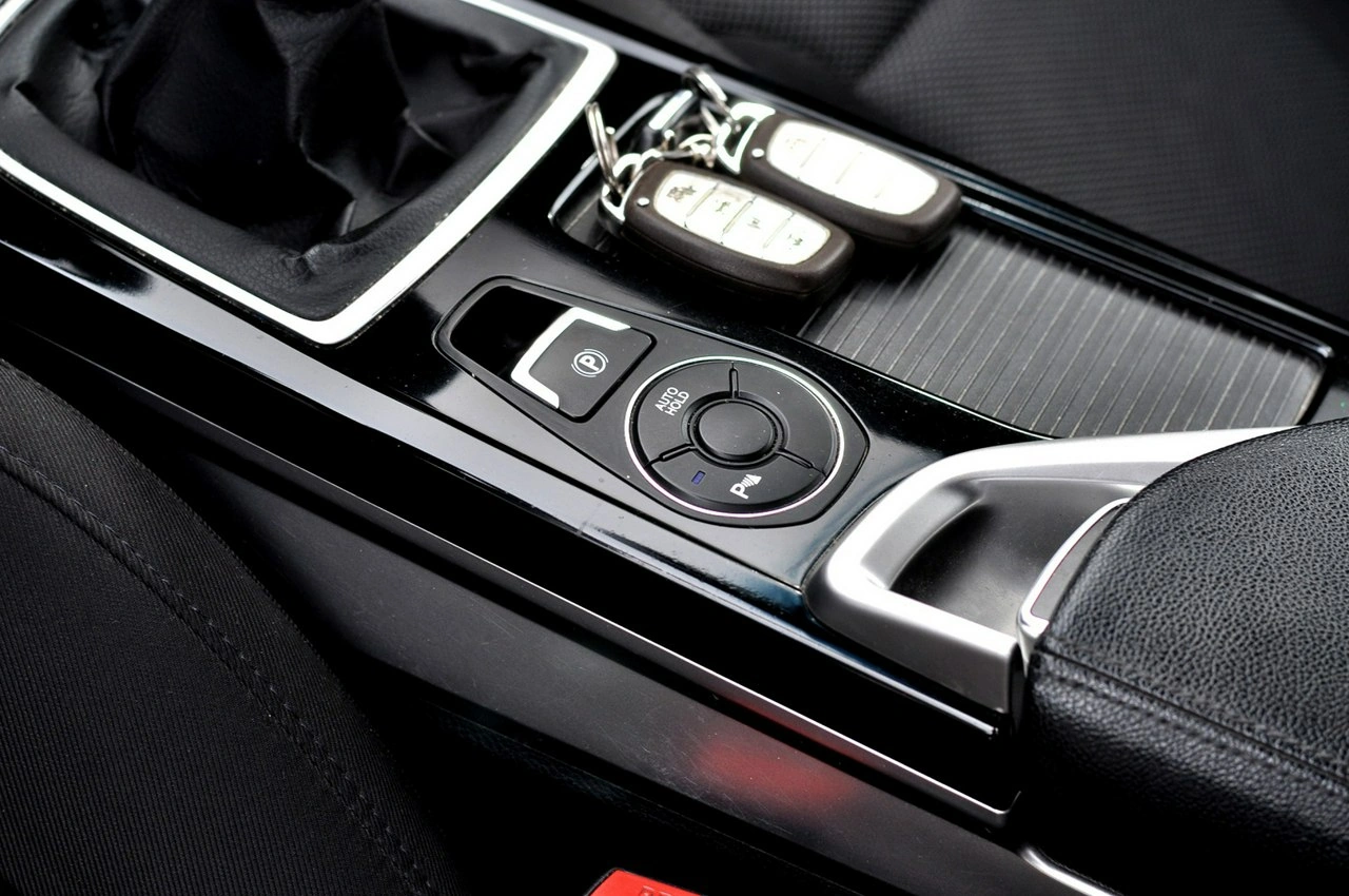 Hyundai i40 - Zdjęcie 10