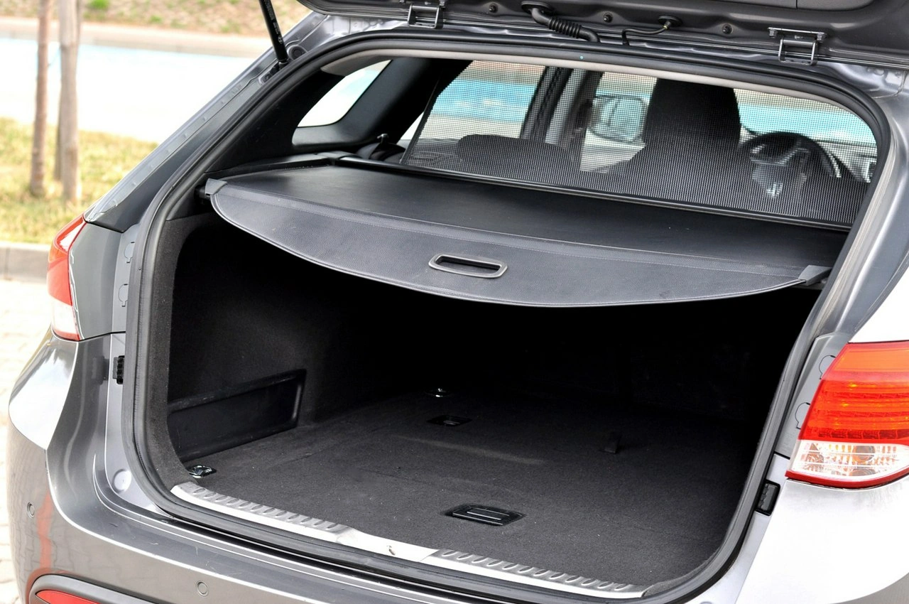 Hyundai i40 - Zdjęcie 31