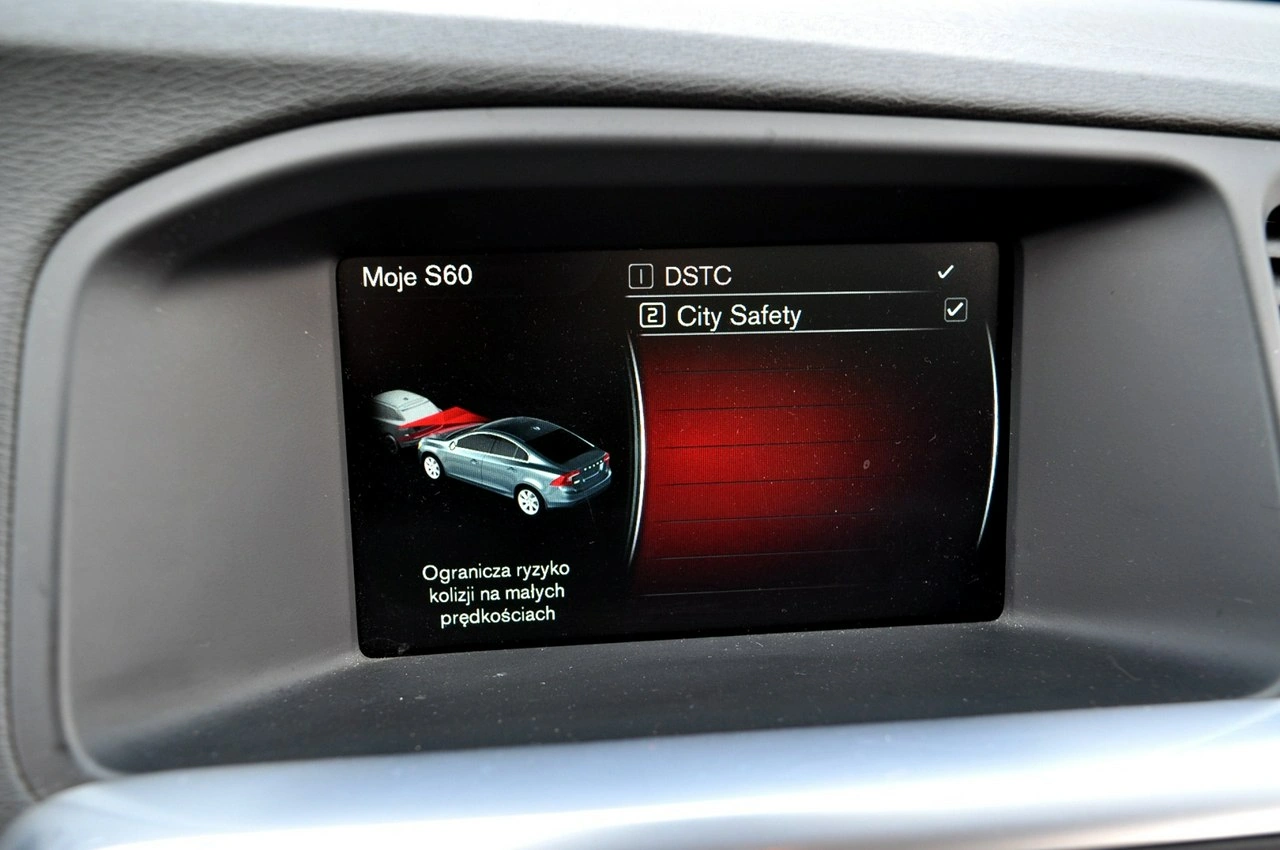Volvo S60 - Zdjęcie 18