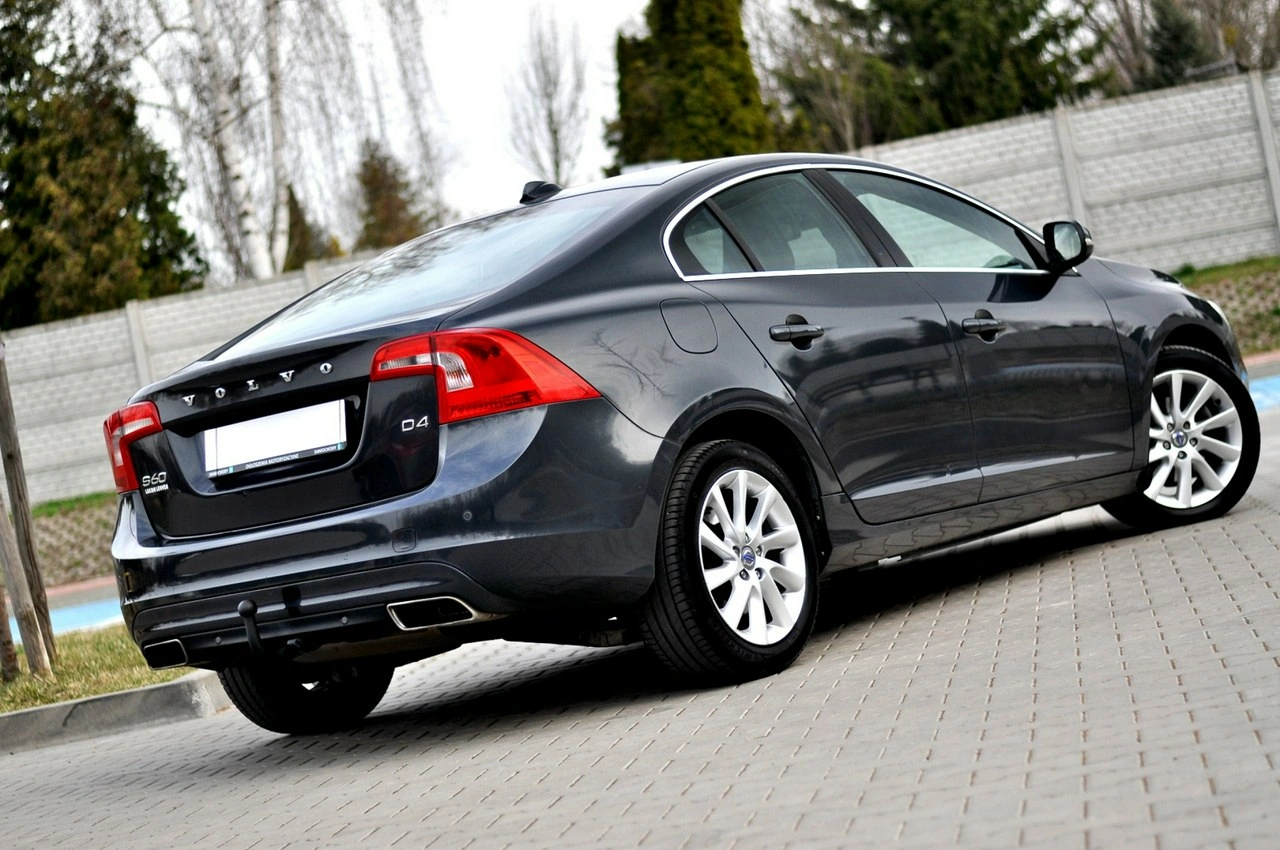 Volvo S60 - Zdjęcie 4