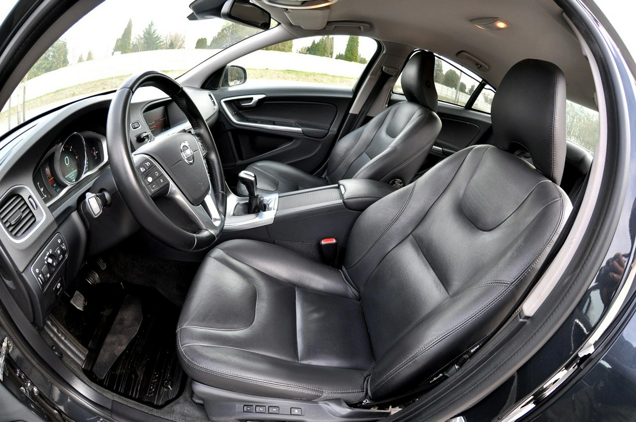 Volvo S60 - Zdjęcie 7