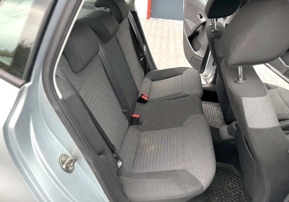 Volkswagen Polo - Zdjęcie 16