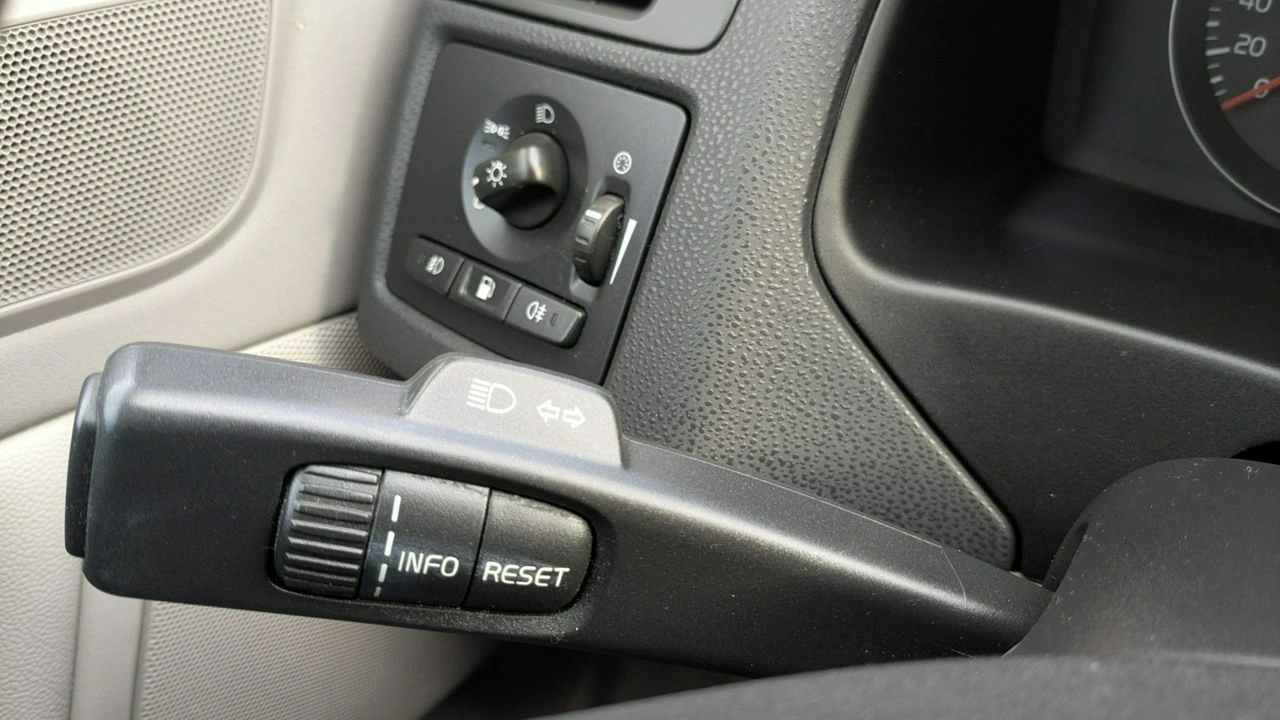 Volvo C70 - Zdjęcie 23