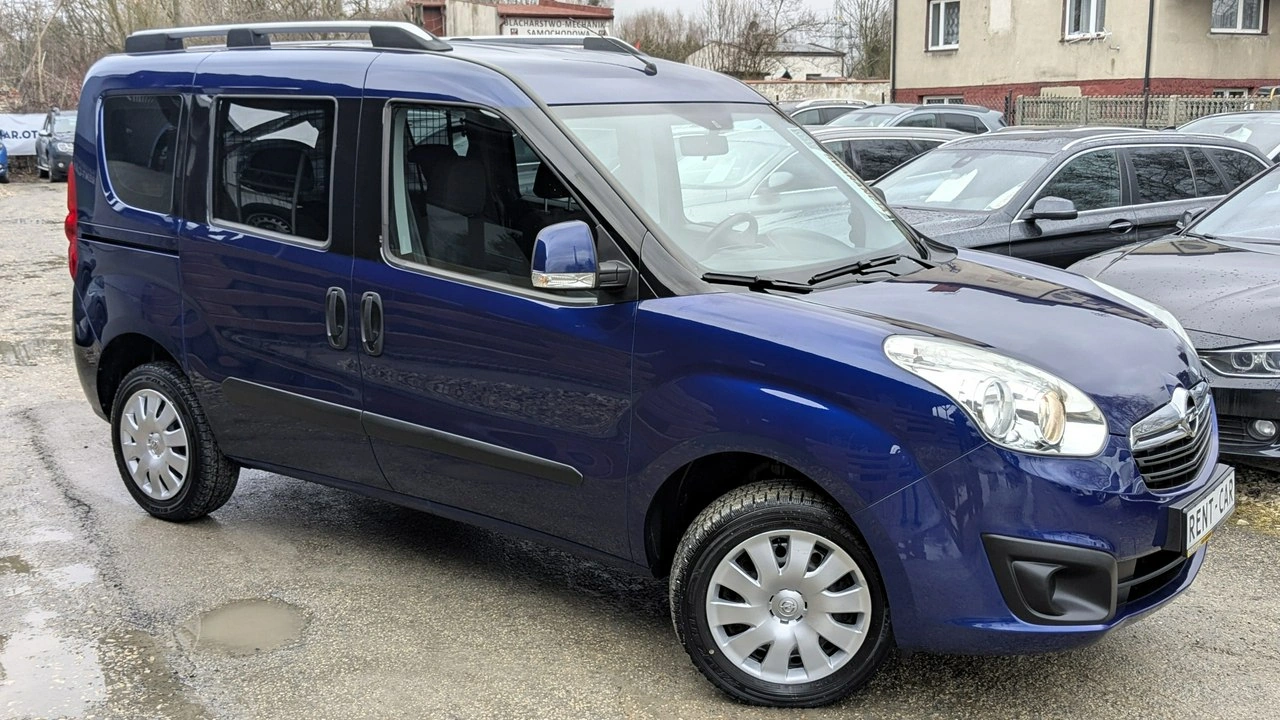 Opel Combo - Zdjęcie 4