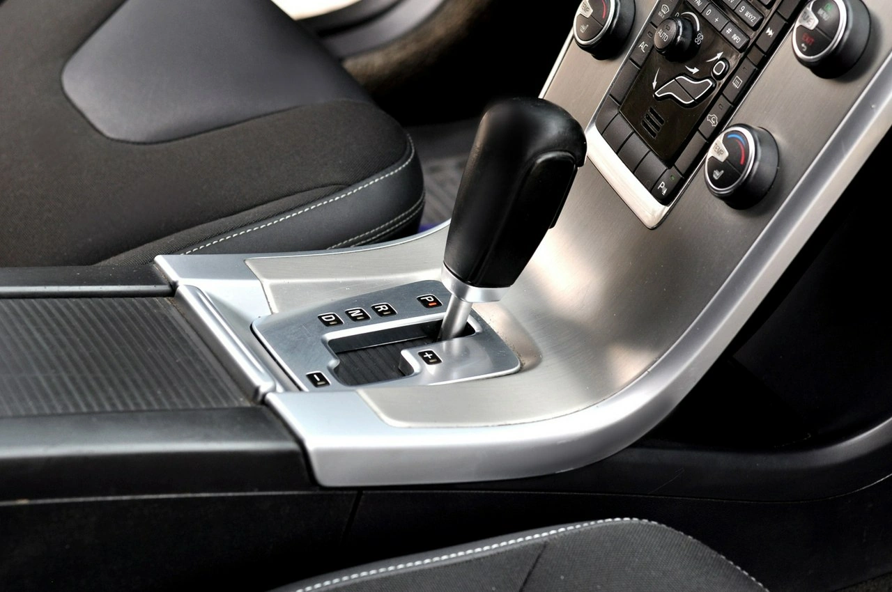 Volvo XC 60 - Zdjęcie 13