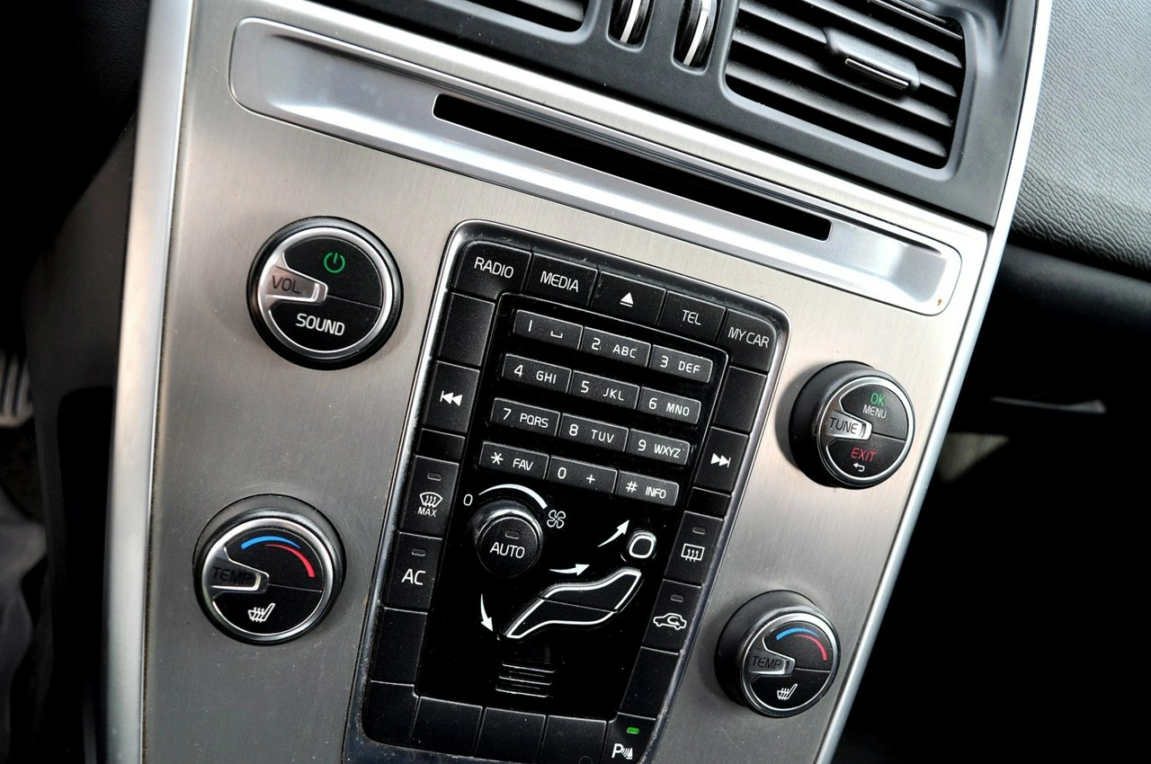 Volvo XC 60 - Zdjęcie 15