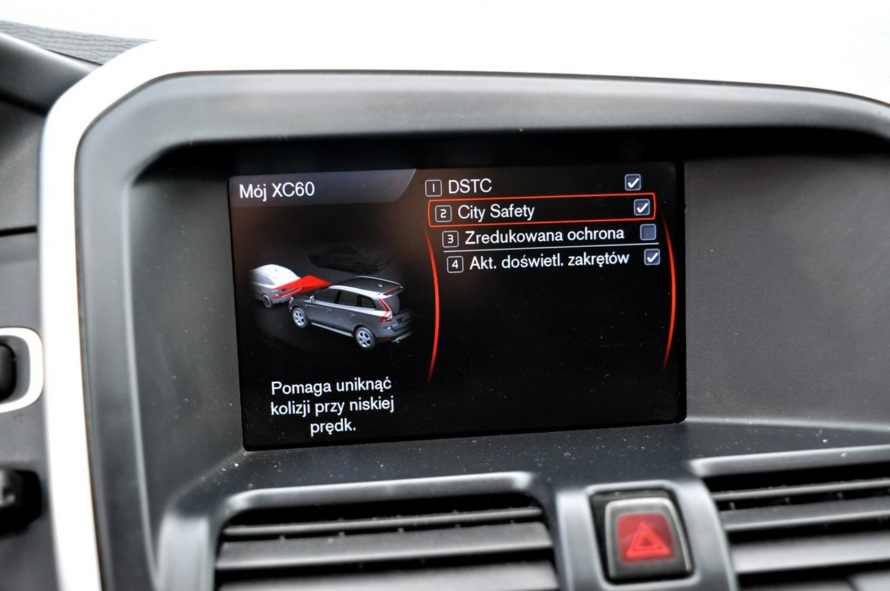 Volvo XC 60 - Zdjęcie 20