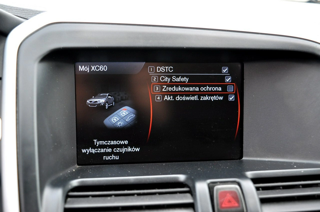 Volvo XC 60 - Zdjęcie 21