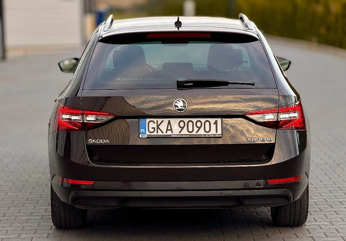 Skoda Superb - Zdjęcie 7