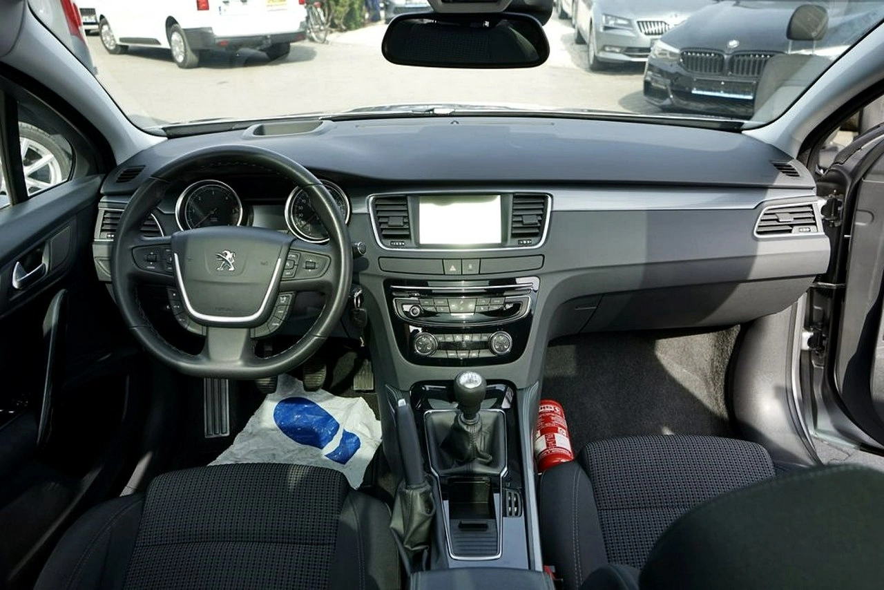 Peugeot 508 SW - Zdjęcie 17