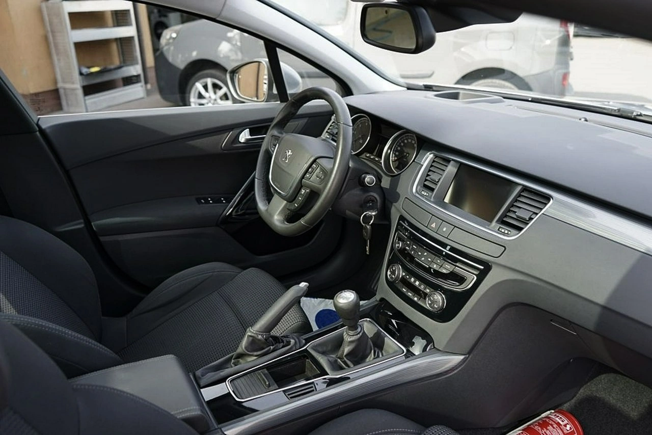 Peugeot 508 SW - Zdjęcie 18