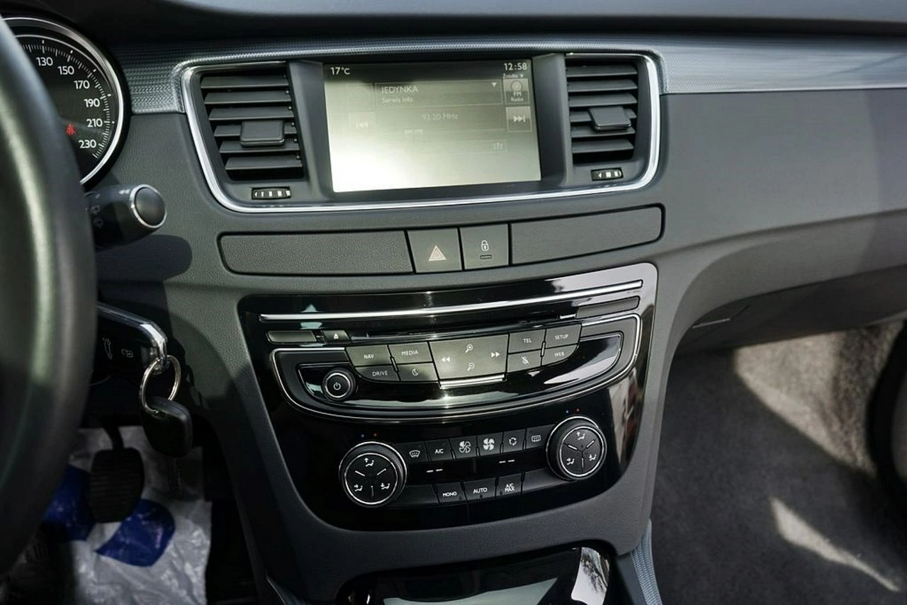 Peugeot 508 SW - Zdjęcie 19