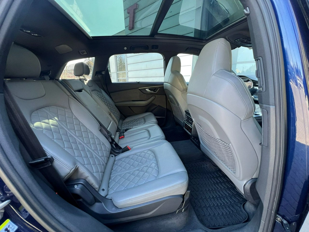 Audi SQ7 - Zdjęcie 16