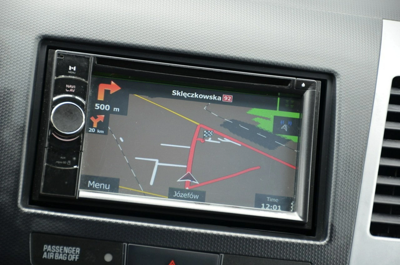 Mitsubishi Outlander - Zdjęcie 27