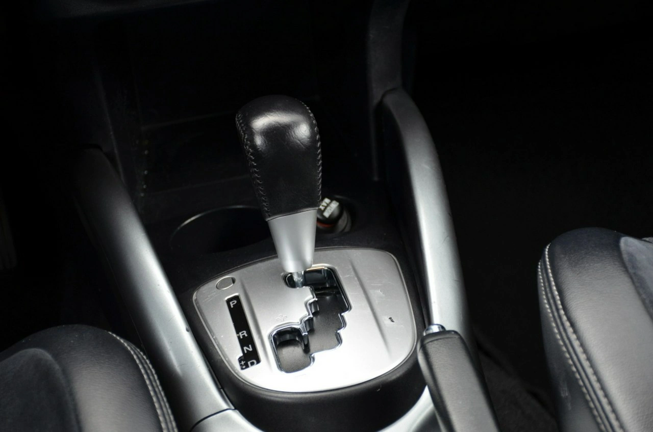 Mitsubishi Outlander - Zdjęcie 29