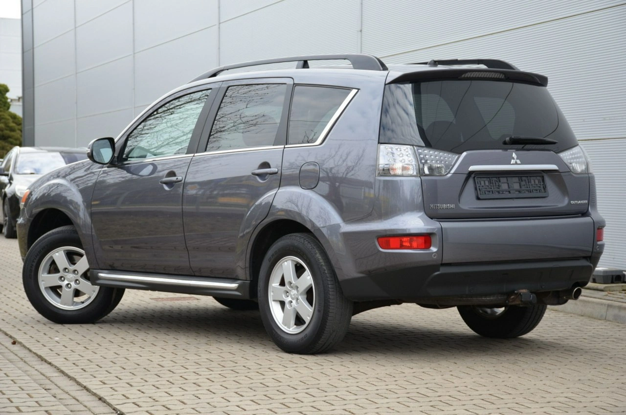 Mitsubishi Outlander - Zdjęcie 5