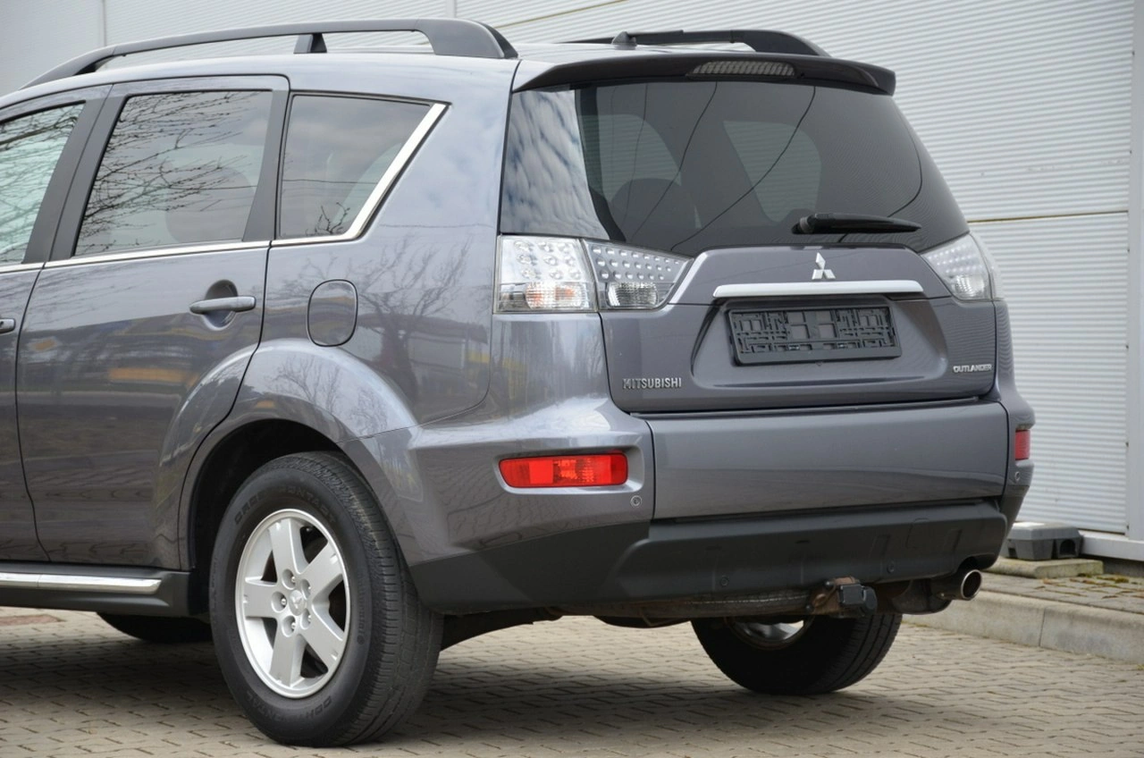 Mitsubishi Outlander - Zdjęcie 6