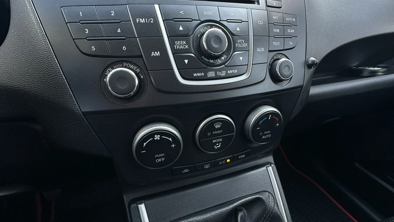 Mazda 5 - Zdjęcie 24