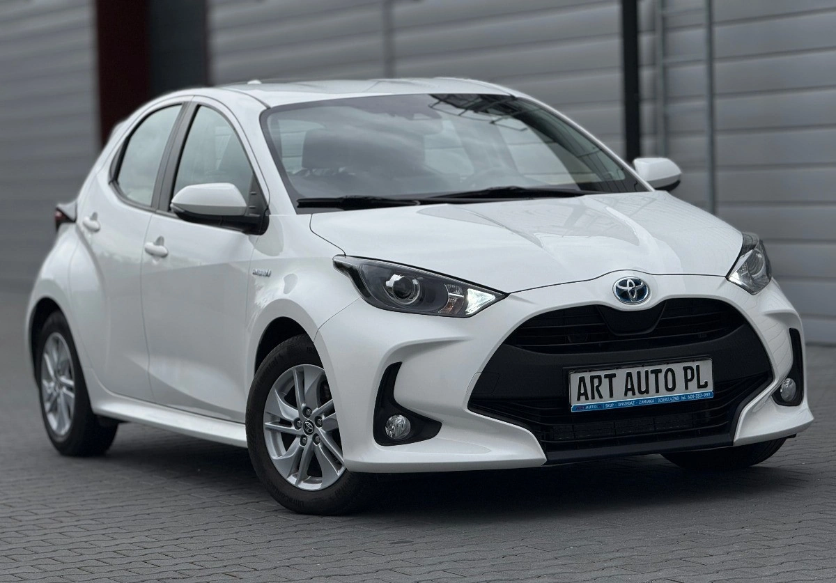 Toyota Yaris - Zdjęcie 2