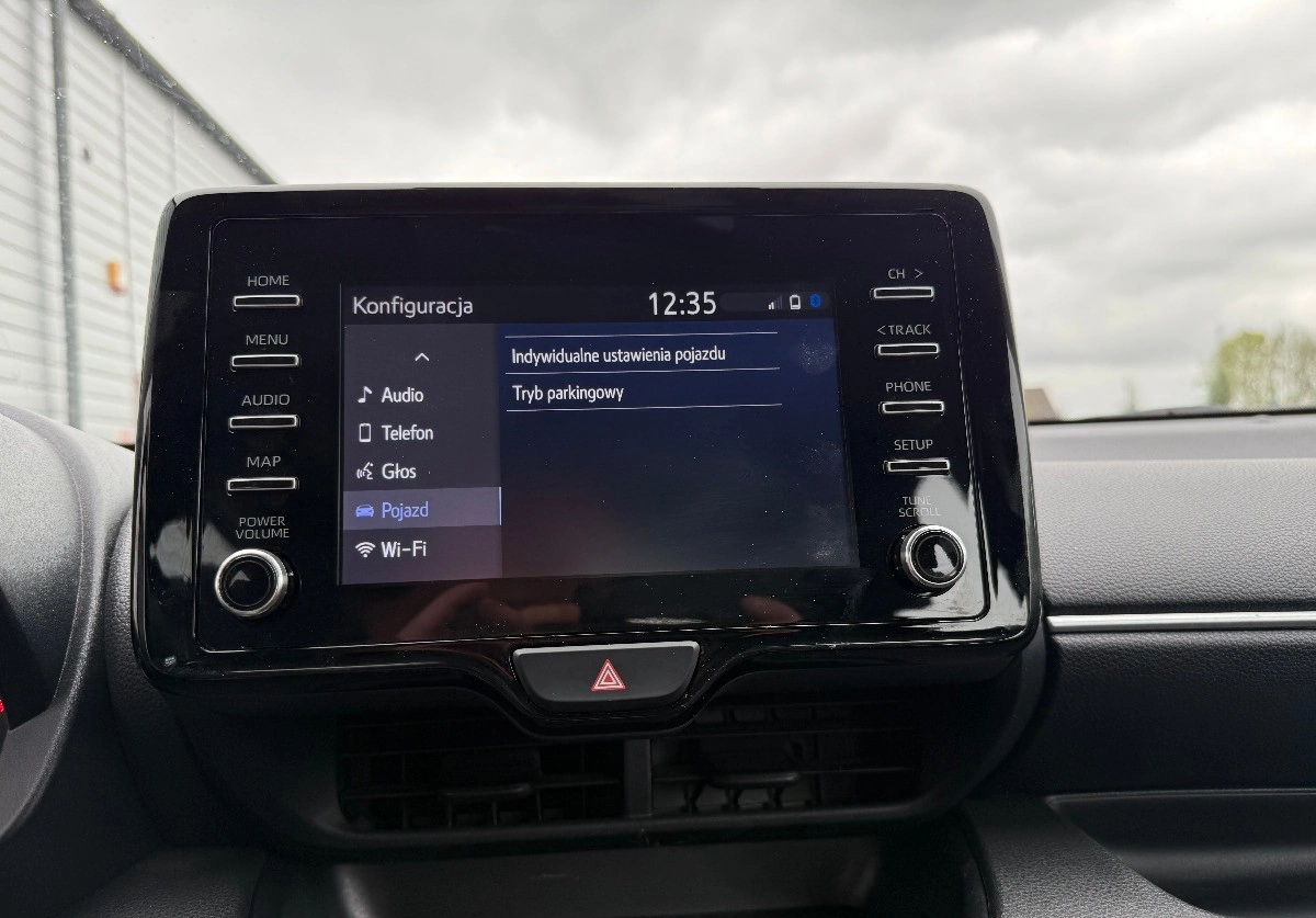 Toyota Yaris - Zdjęcie 29