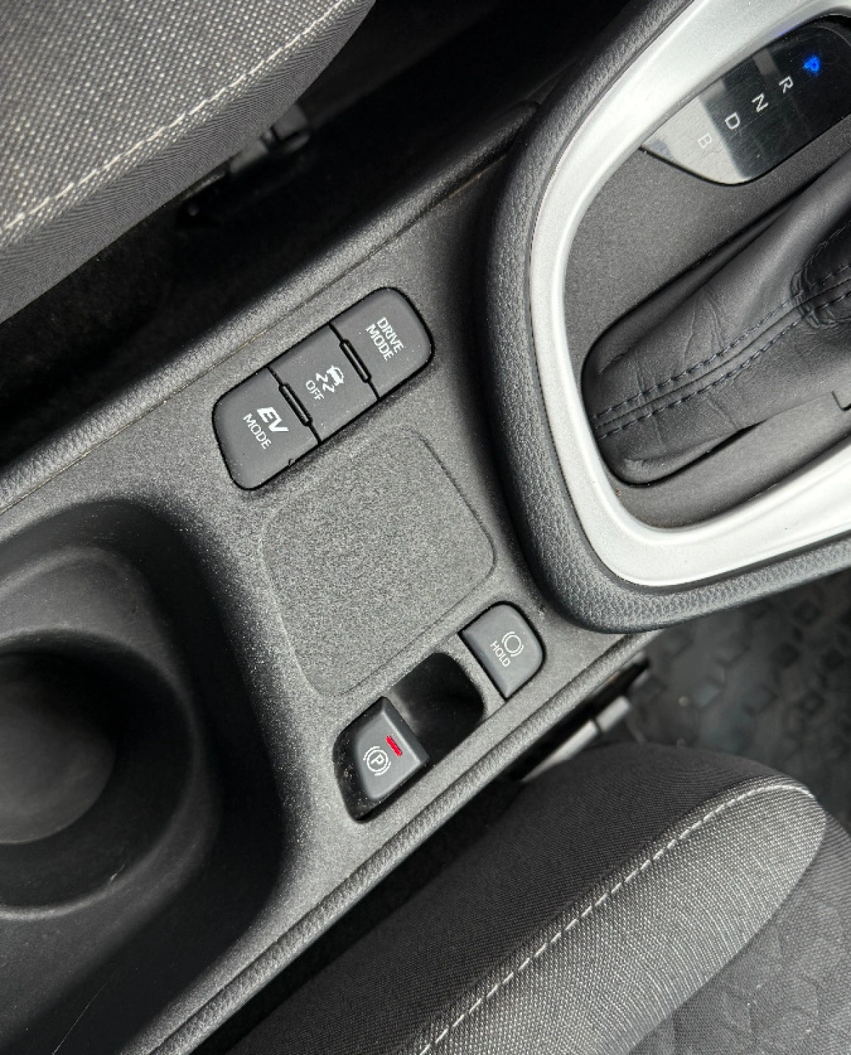 Toyota Yaris - Zdjęcie 33