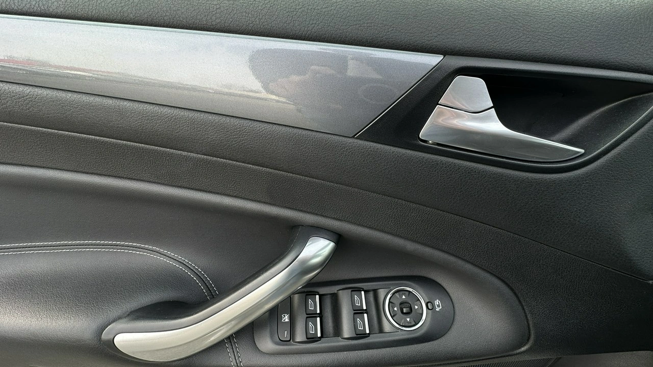 Ford Mondeo - Zdjęcie 22