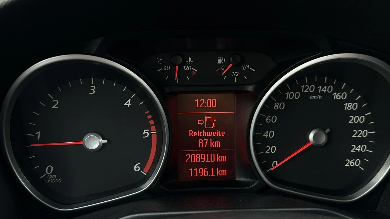 Ford Mondeo - Zdjęcie 26