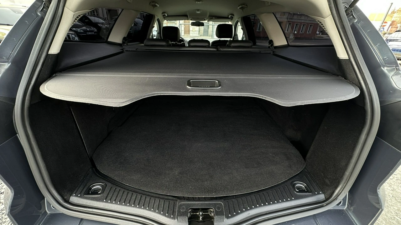 Ford Mondeo - Zdjęcie 8