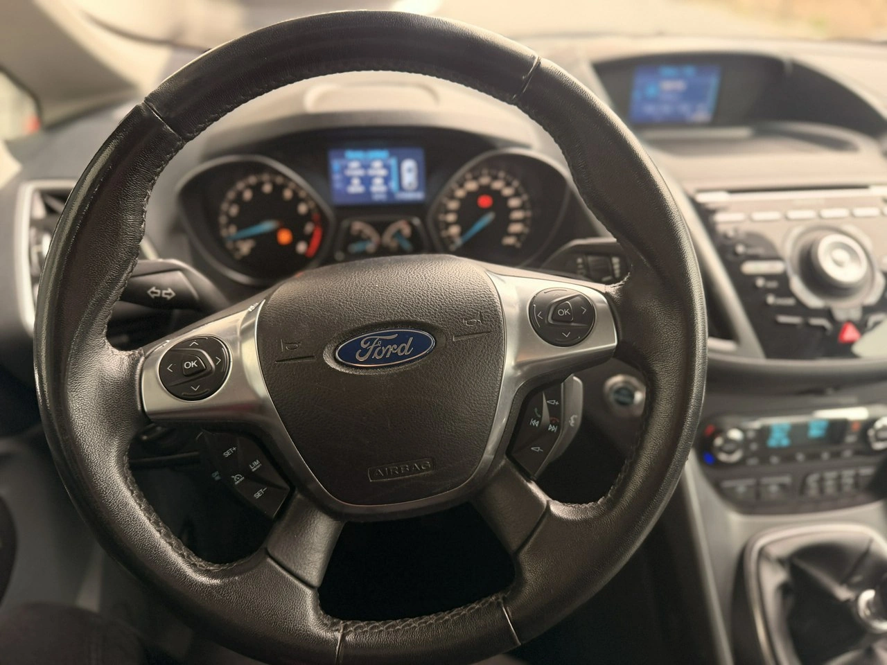 Ford C-MAX - Zdjęcie 25