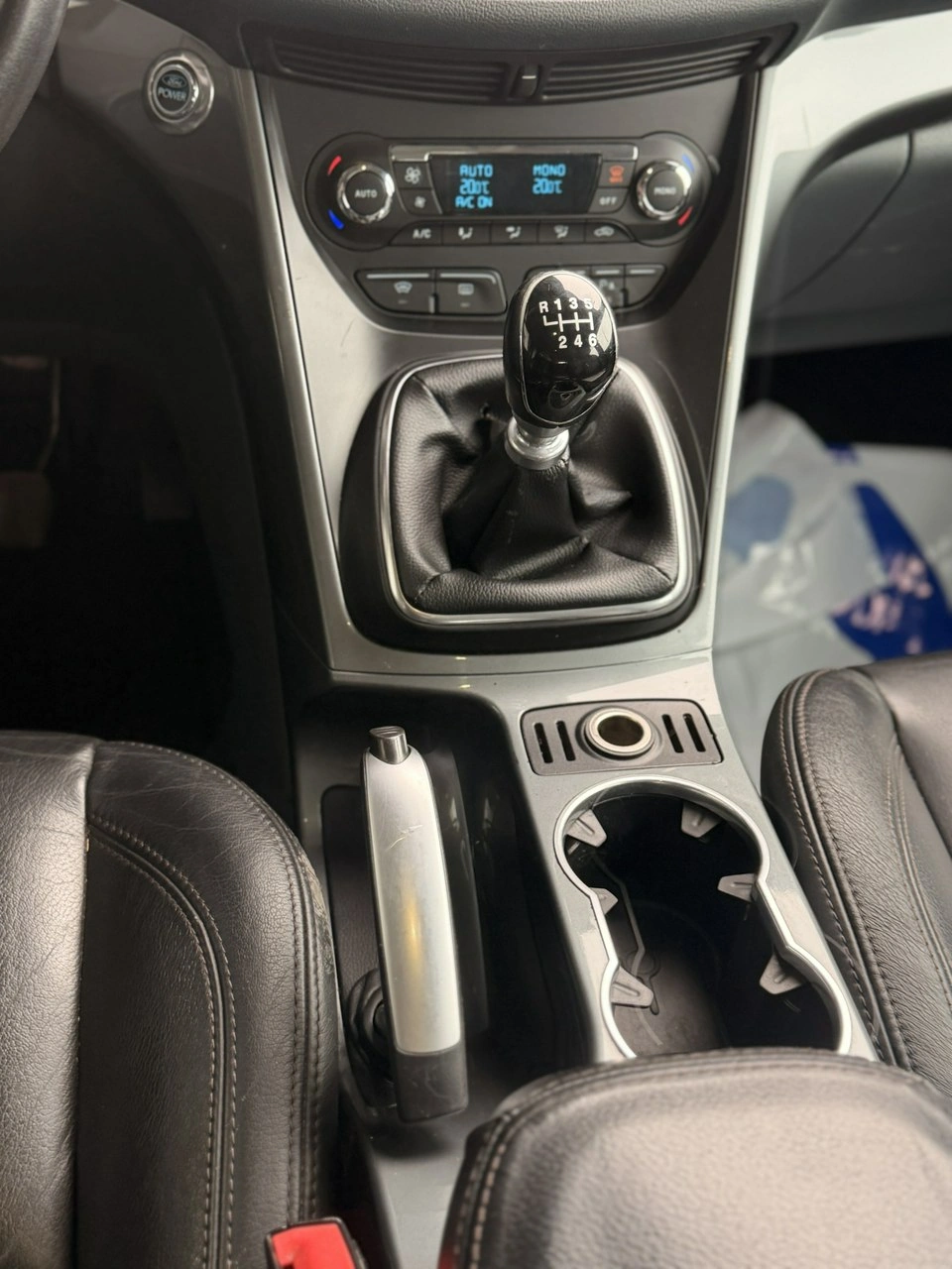 Ford C-MAX - Zdjęcie 27