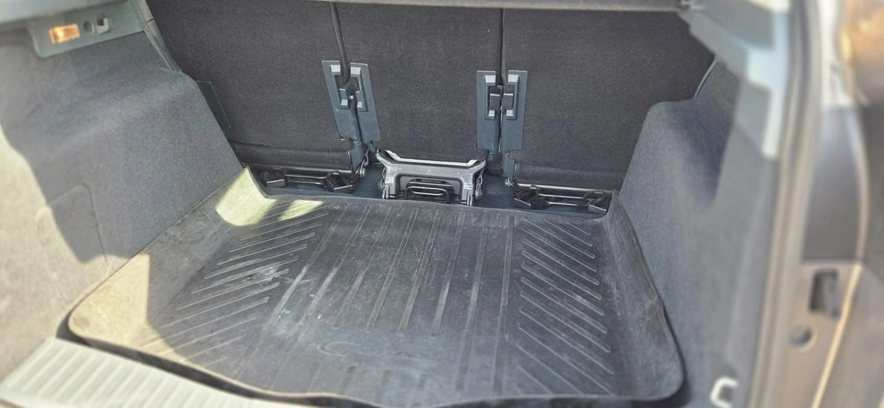 Ford C-MAX - Zdjęcie 30