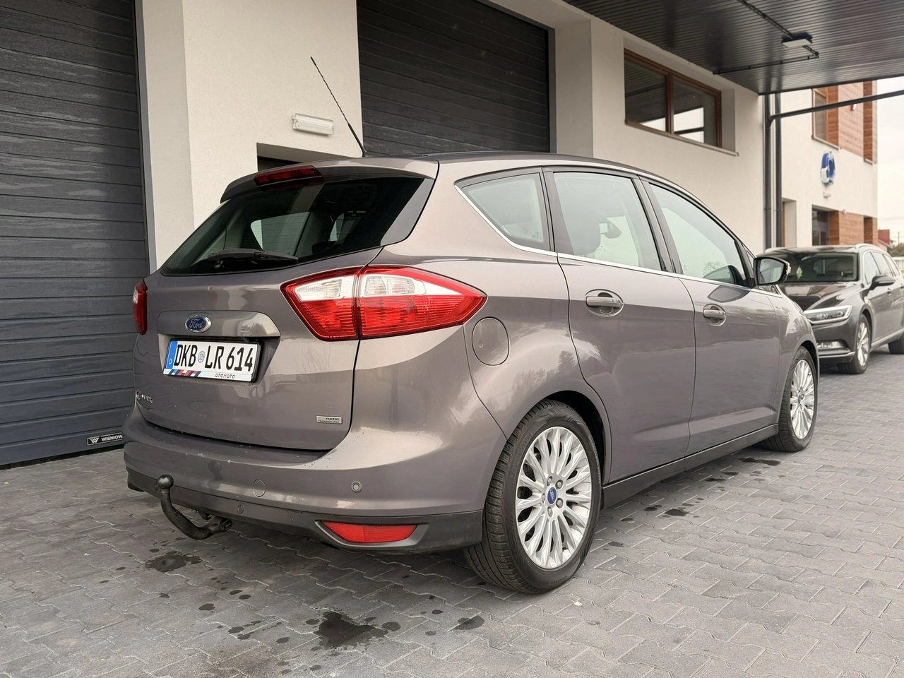 Ford C-MAX - Zdjęcie 12